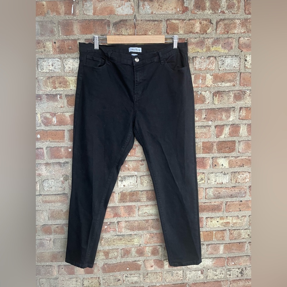 Luna Nora High Rise Black Skinny Jeans🖤